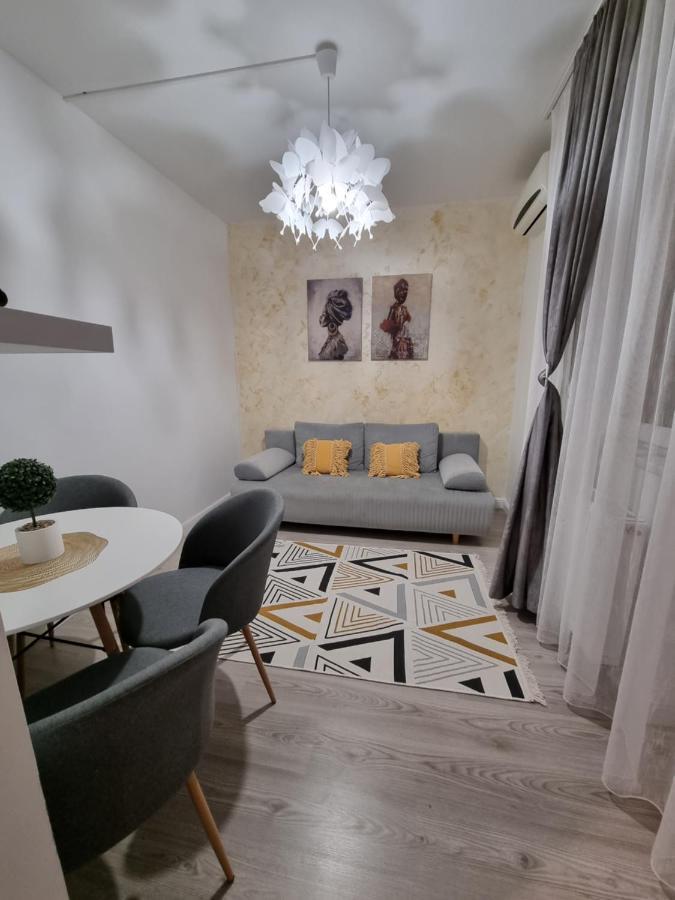 Ra Apartment - Ared Gran Varadino Esterno foto