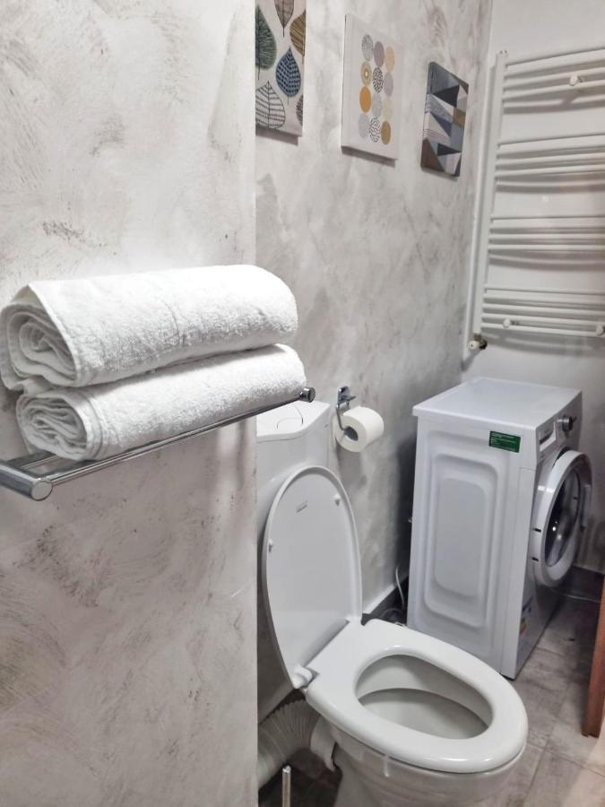 Ra Apartment - Ared Gran Varadino Esterno foto